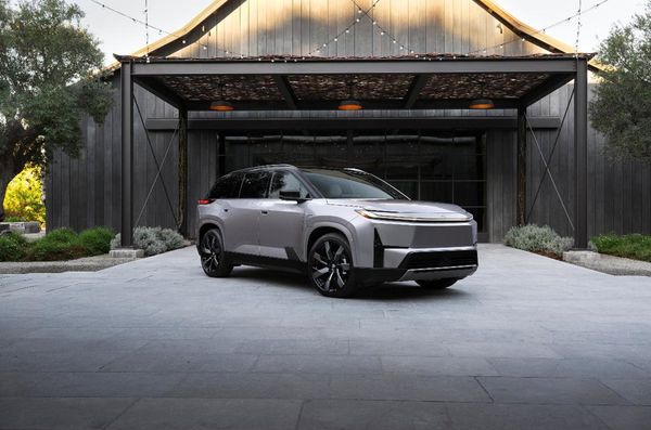 No EV for us: New Zealand to continue with hybrid Highlander