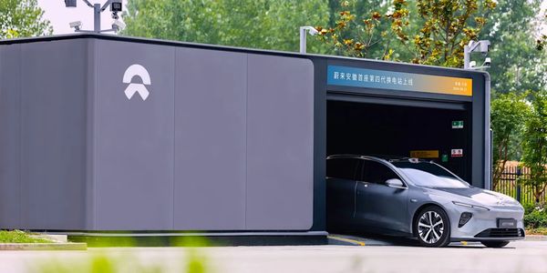 Chinese car brand Nio performs 165,898 battery swaps — IN A SINGLE DAY