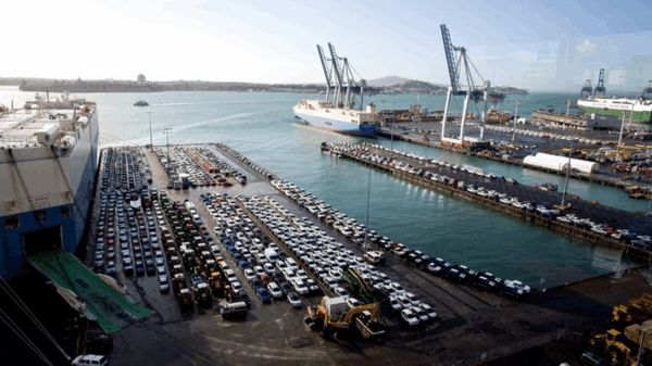 Vehicle arrivals total 15,806 units in February