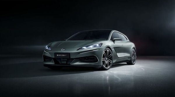 DENZA Z9GT