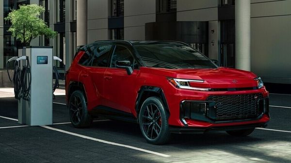 Plug-in RAV4 to bring flexibility