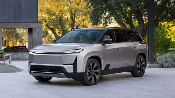 Modern EVs Barely Lose Any Range, Even After Five Years: Report
