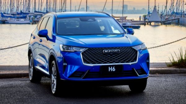 New vehicle registrations April 2026