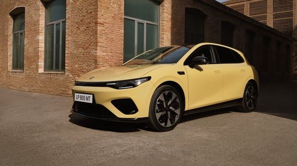Leapmotor B05 hatchback
