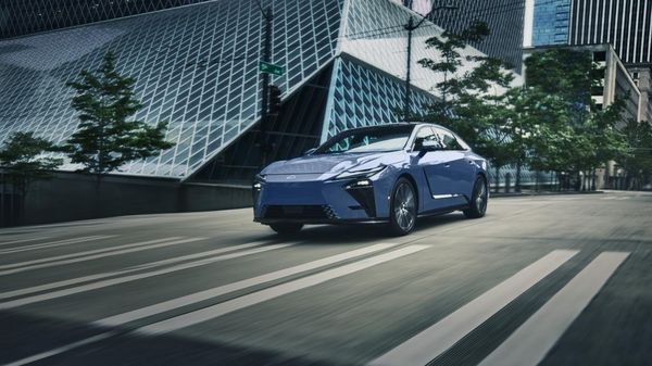 Electric Lexus ES
