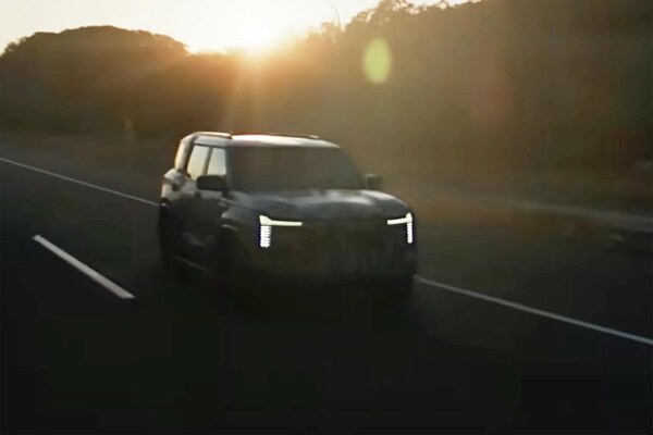 2027 Mitsubishi Pajero reveal date confirmed