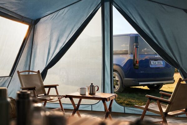 Kia previews larger PV7 electric van ahead of reveal