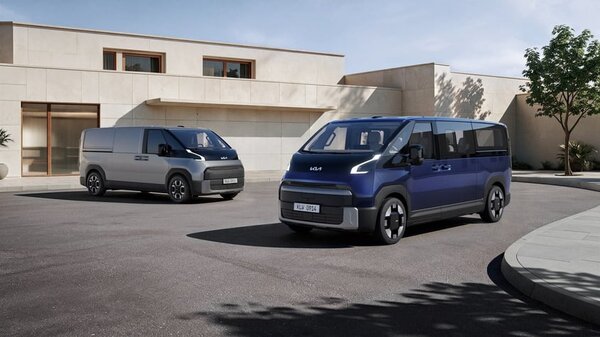 Kia PV7 electric vans