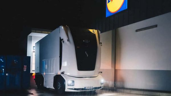 Einride autonomous truck at Lidl