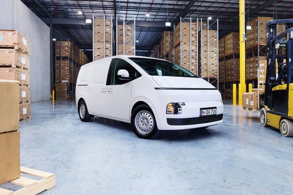 Hyundai Staria Load Electric van
