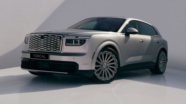 Bentley Torcal electric SUV