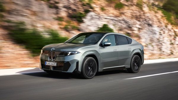 BMW iX4 revealed with up to 828km range