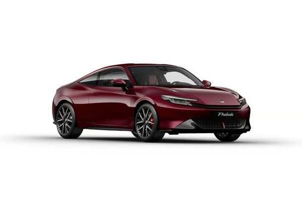 Honda Prelude Bordeaux Edition in burgundy